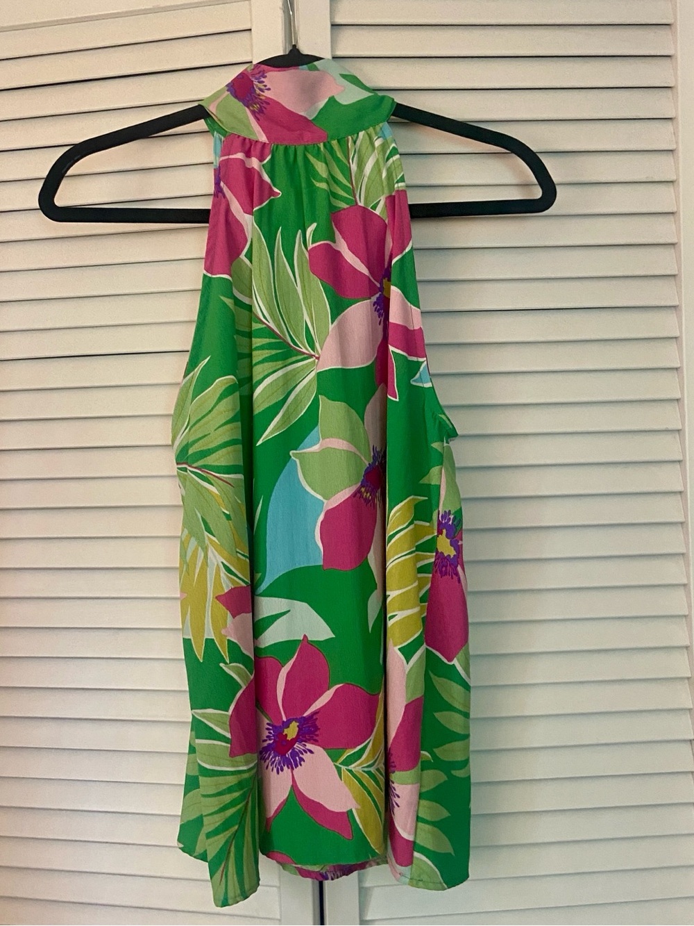 Jess Lea Tropical Floral Halter Top Tie Neck Boutique Resort Blouse